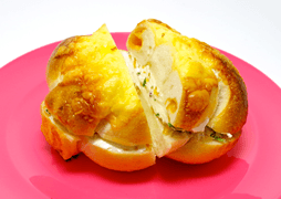 贅沢チーズベーグルサンド